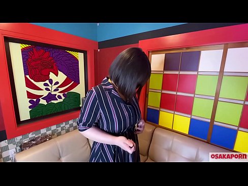 ❤️ Déanann cutie Seapánach le tits móra masturbates le bréagáin ghnéis agus tá orgasm aige. Labhraíonn sí in agallamh faoina taithí fucking. Tits ollmhóra agus pussy hairy ag caoineadh os ard. Osakaporn ️❌ Super sex ag ga.pornohammer.ru ❌